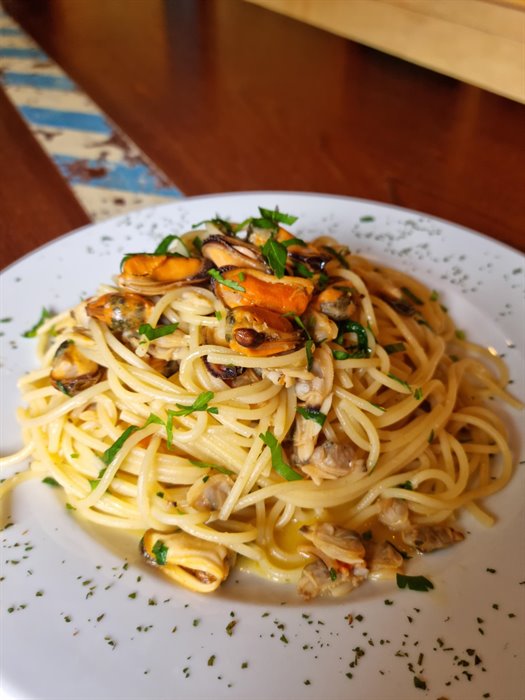 PRIMI PIATTI - Spaghetti ai frutti di mare
